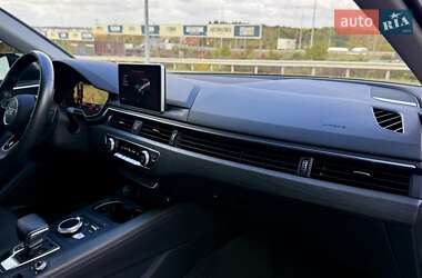 Седан Audi A4 2019 в 