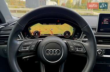 Седан Audi A4 2019 в 