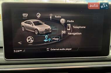 Седан Audi A4 2019 в 