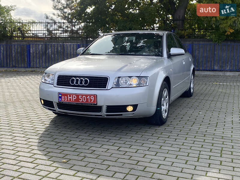 Седан Audi A4 2004 в Тернополі