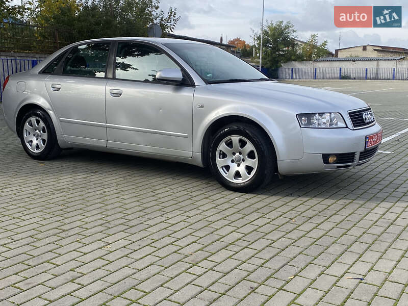 Седан Audi A4 2004 в Тернополі