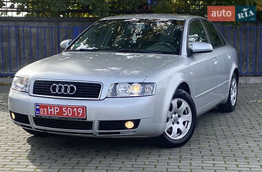 Седан Audi A4 2004 в 