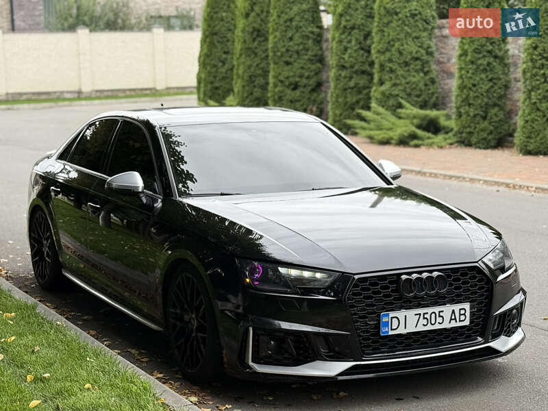 Седан Audi A4 2016 в Києві