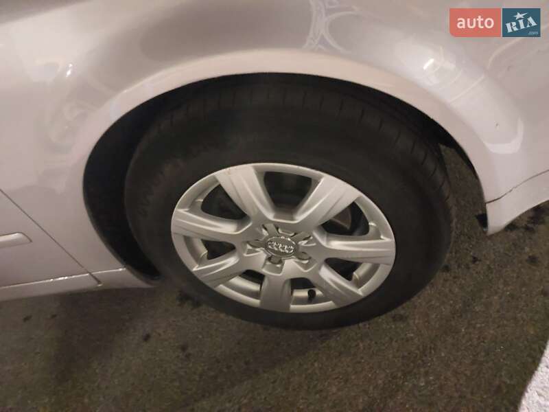 Седан Audi A4 2004 в Могилів-Подільському фото 3 Седан Audi A4 2004 в Могилів-Подільському