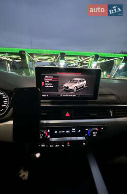 Универсал Audi A4 2018 в 