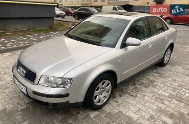 Седан Audi A4 2002 в 
