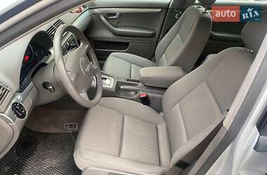 Седан Audi A4 2002 в 
