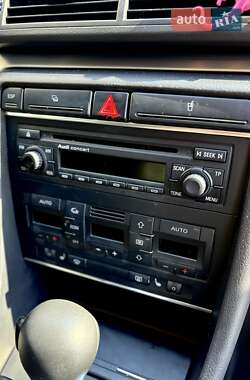 Седан Audi A4 2005 в 