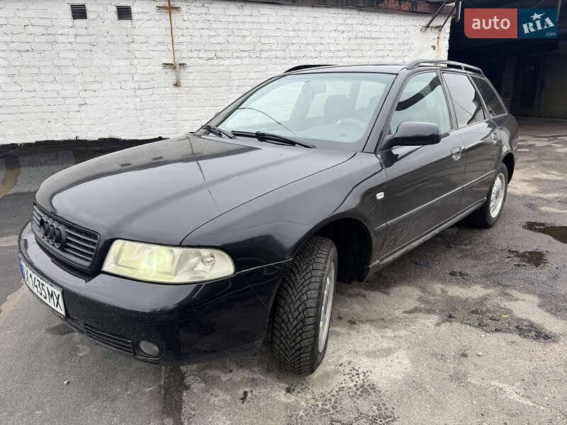 Універсал Audi A4 2000 в Харкові