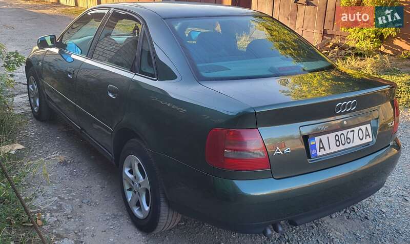 Седан Audi A4 1999 в Дніпрі