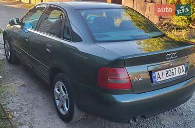 Седан Audi A4 1999 в 