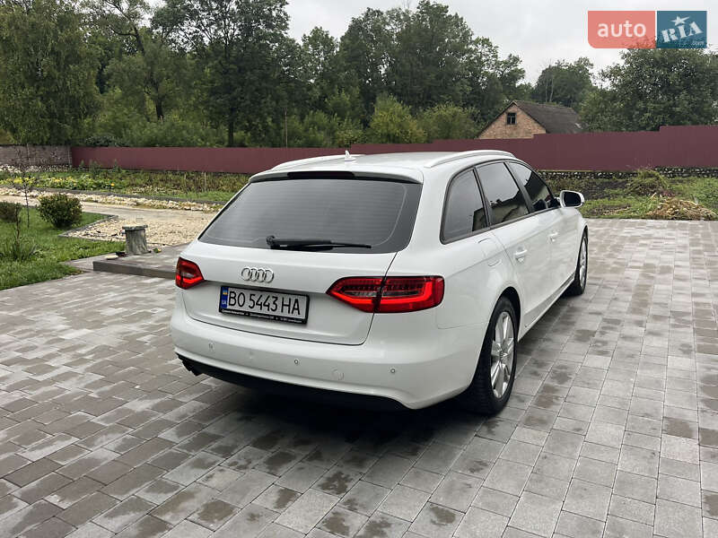 Універсал Audi A4 2012 в Вишнівці