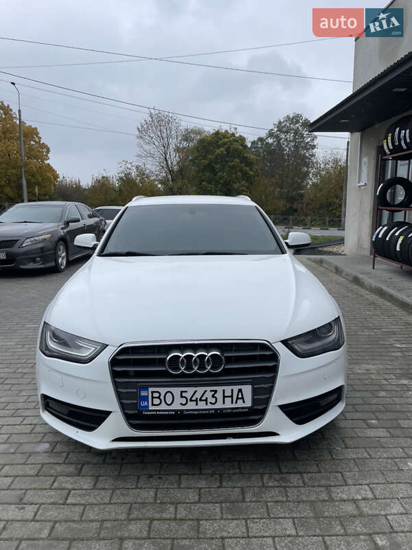 Універсал Audi A4 2012 в Вишнівці