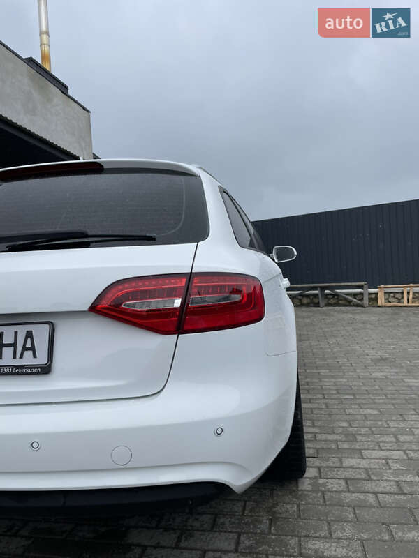 Універсал Audi A4 2012 в Вишнівці