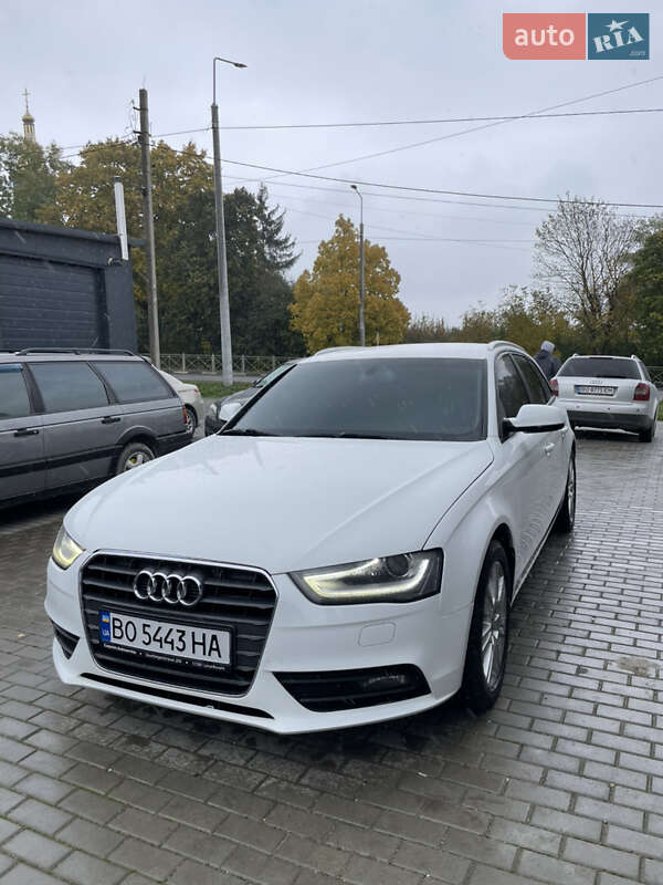 Універсал Audi A4 2012 в Вишнівці