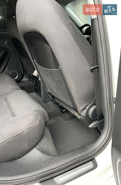 Універсал Audi A4 2012 в 