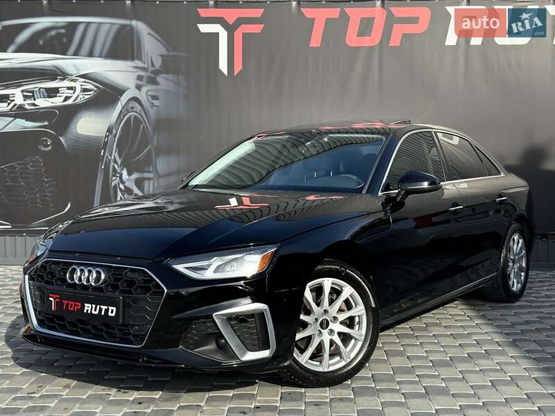 Седан Audi A4 2022 в Львове