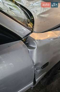 Універсал Audi A4 2000 в 