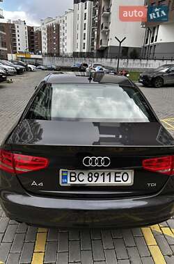 Седан Audi A4 2012 в 