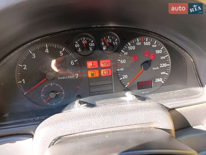 Седан Audi A4 1995 в Звенигородке фото 6 Седан Audi A4 1995 в Звенигородке