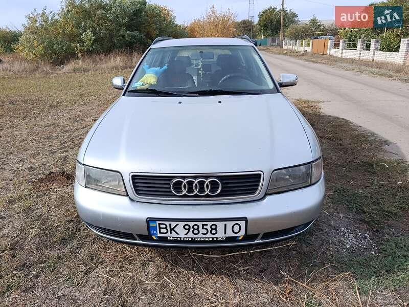 Универсал Audi A4 1997 в Васильковке