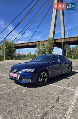 Седан Audi A4 2017 в Киеве