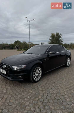 Седан Audi A4 2015 в Новой Одессе