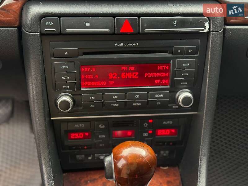 Седан Audi A4 2007 в Ровно