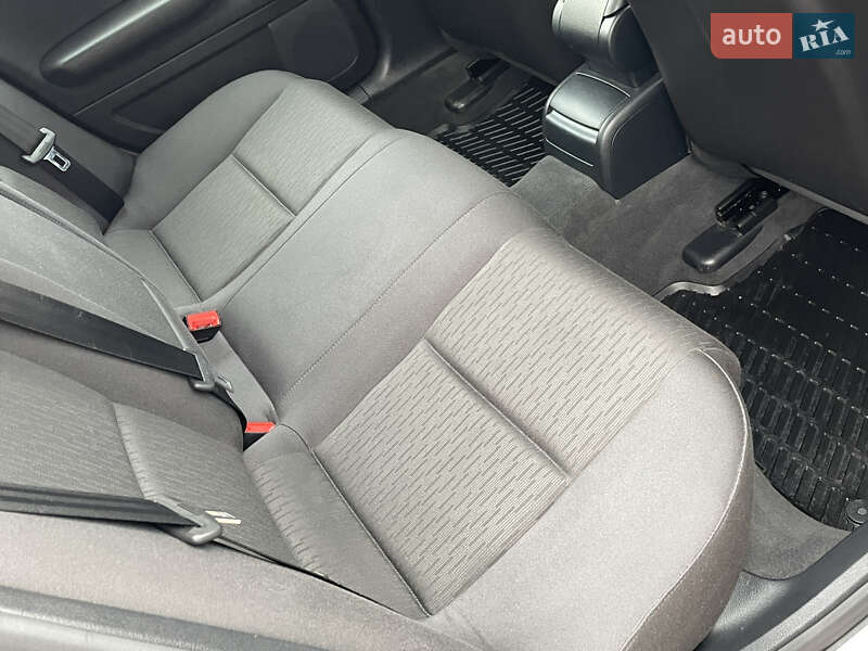 Седан Audi A4 2007 в Сарнах