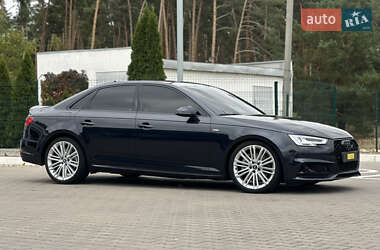 Седан Audi A4 2016 в 