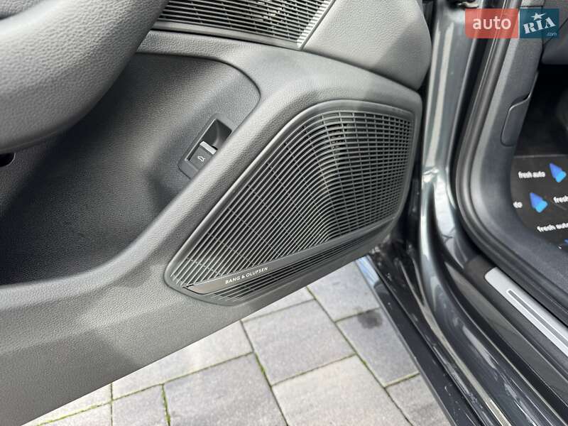 Седан Audi A4 2018 в Рівному фото 16 Седан Audi A4 2018 в Рівному
