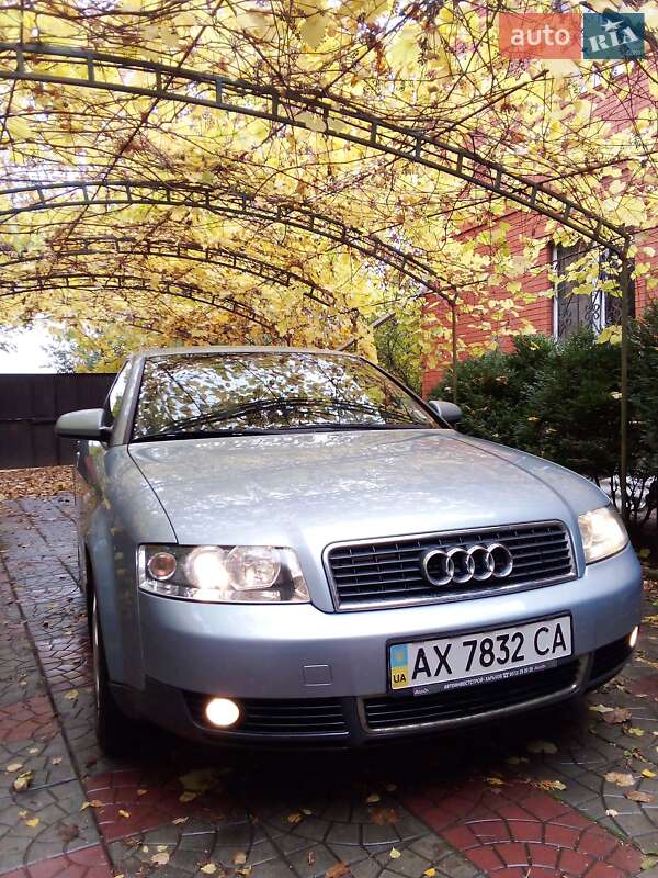 Седан Audi A4 2003 в Харькове