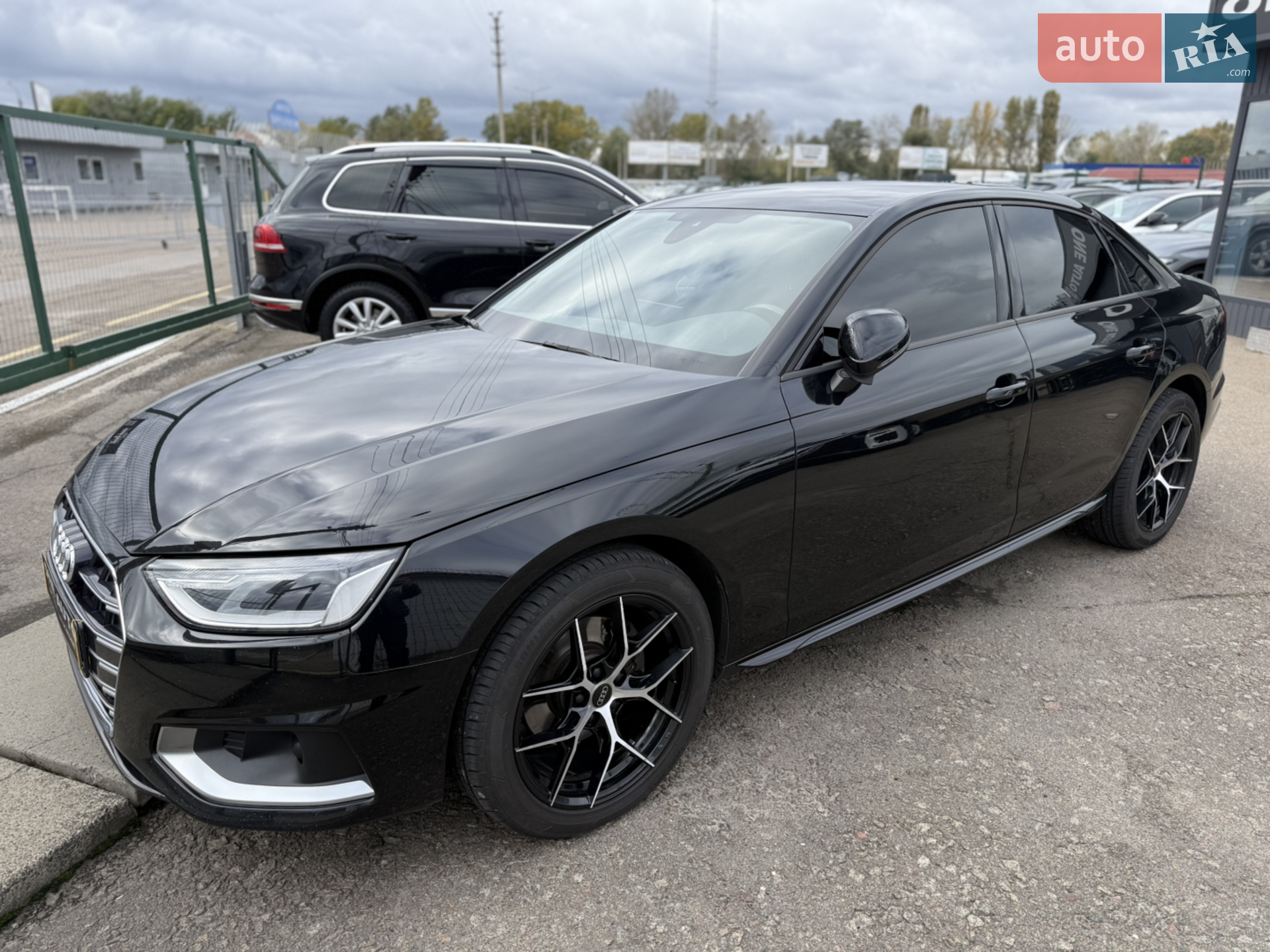 2020 Audi A4 - фото 1