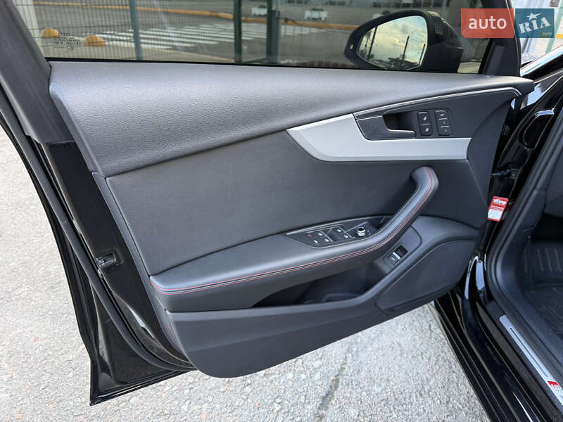 Седан Audi A4 2020 в Киеве