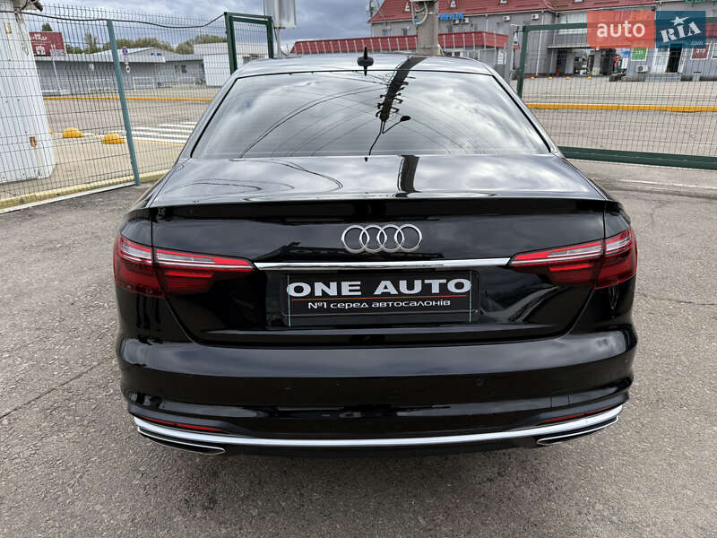 Седан Audi A4 2020 в Киеве