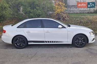 Седан Audi A4 2011 в 