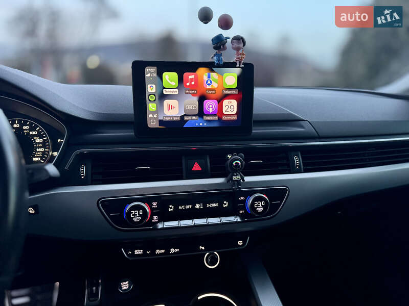 Седан Audi A4 2016 в Виноградові