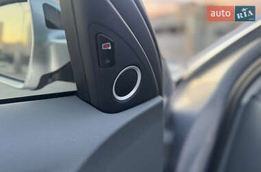 Седан Audi A4 2015 в 