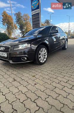 Седан Audi A4 2008 в Тульчині