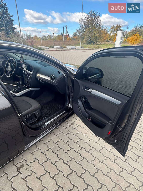 Седан Audi A4 2008 в Тульчине