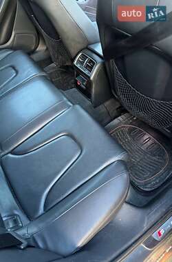 Седан Audi A4 2012 в 
