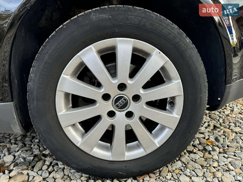 Седан Audi A4 2001 в Івано-Франківську