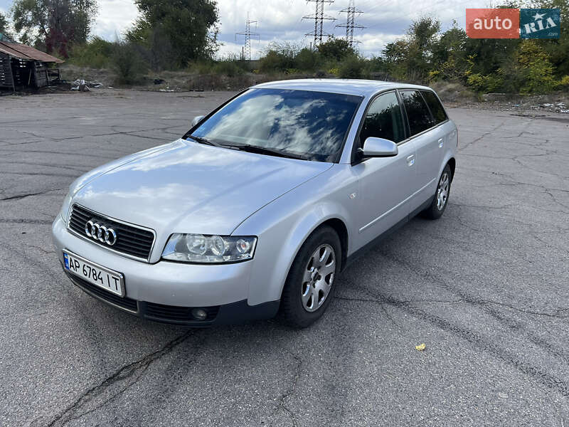 Универсал Audi A4 2001 в 