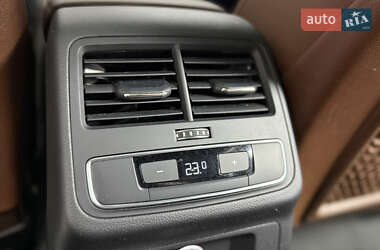 Седан Audi A4 2017 в 
