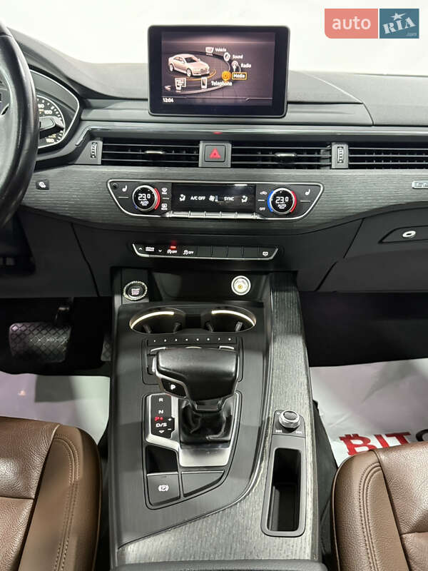 Седан Audi A4 2017 в Одессе