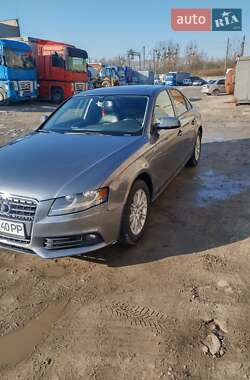 Седан Audi A4 2011 в 