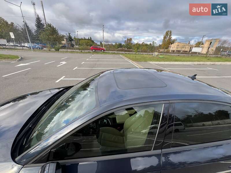 Седан Audi A4 2016 в Киеве