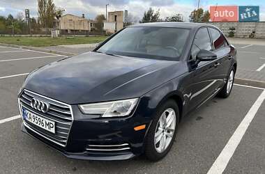 Седан Audi A4 2016 в 