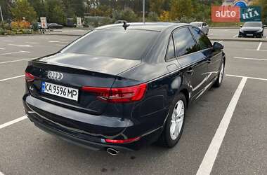 Седан Audi A4 2016 в 