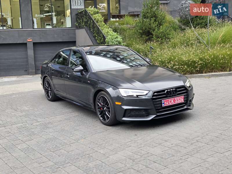 Седан Audi A4 2018 в Львові